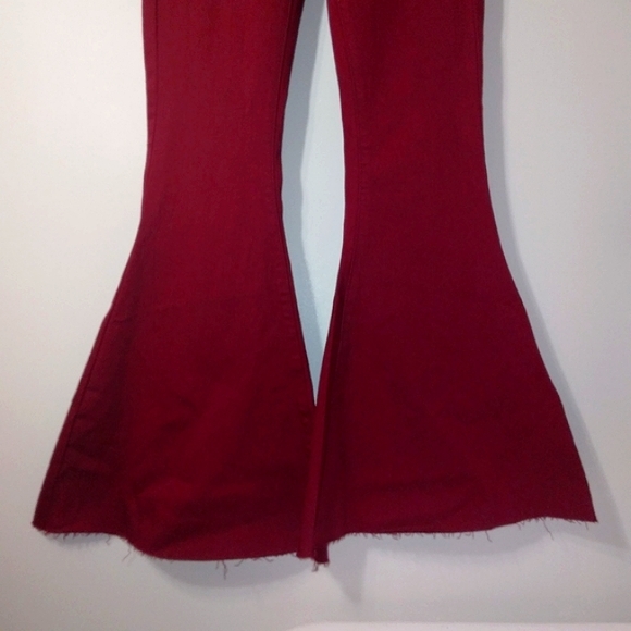 [SOLD] Judy Blue Los Angeles Maroon Ultra High Waist Super Flare Size 1/25 - Picture 10 of 11